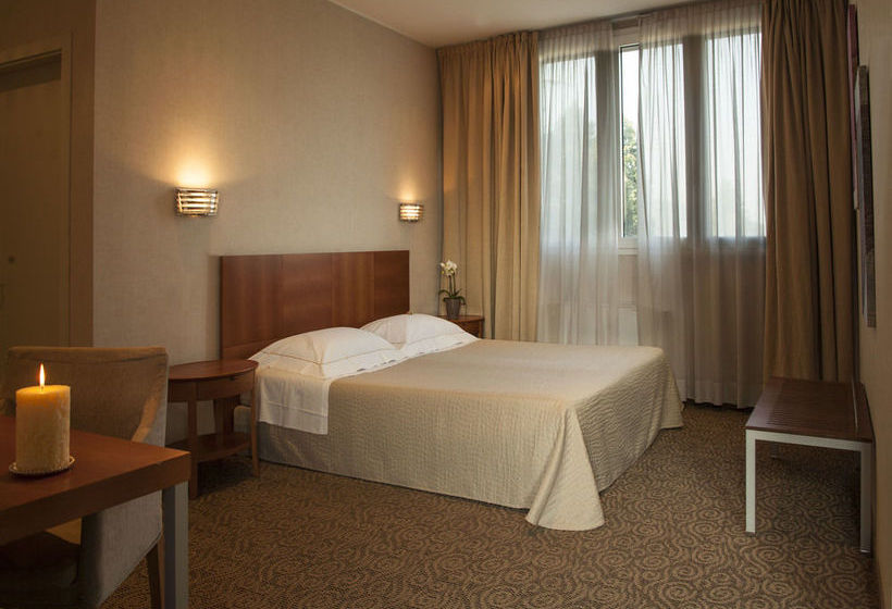 Hotel Cora Fossati  | Carate Brianza | Monza e Brianza | Italia 18