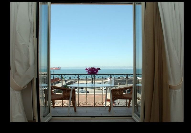 Hotel Bayard Rooms  | Napoli | Napoli | Italia 12