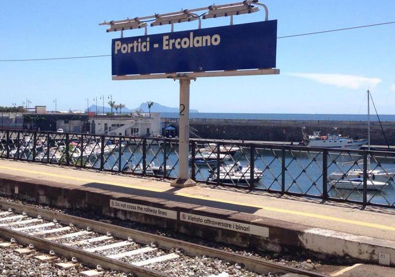 Hotel Bayard Rooms  | Napoli | Napoli | Italia 2