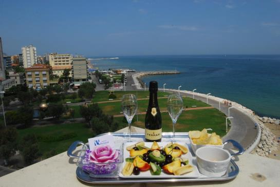 Hotel Bristol  | Pesaro | Pesaro e Urbino | Italia 6