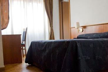 Hotel Albergo Laura  | Ciampino | Roma | Italia 2
