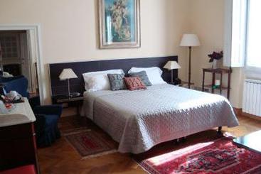 Bed & Breakfast Trentatre  | Firenze | Florence | Italia 11