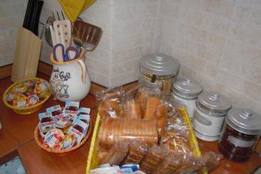 Il Grillo Ai Fori Romani  | Roma | Roma | Italia 14