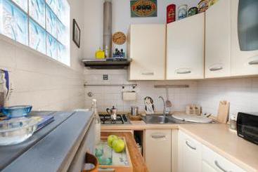 Colosseum Comfort Apartment  | Roma | Roma | Italia 10