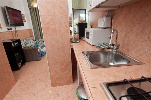 Grand Bed & Breakfast Suites & Apartments at Saint Paul  | Roma | Roma | Italia 17