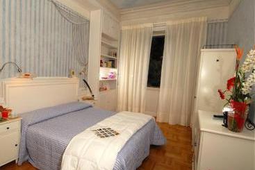 Bed & Breakfast Suites Piazza Del Popolo  | Roma | Roma | Italia 2