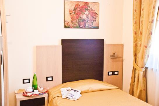 Dei Tartari Hotel  | Guidonia Montecelio | Roma | Italia 4