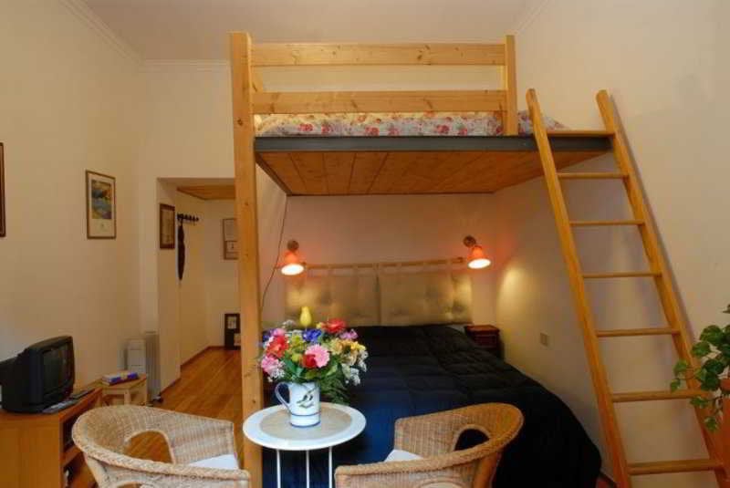 Appartamenti Mastro Giorgio 3000  | Roma | Roma | Italia 3