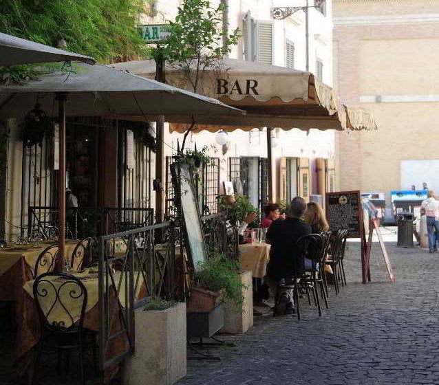 Apartamentos Colosseo Gardens  | Roma | Roma | Italia 13