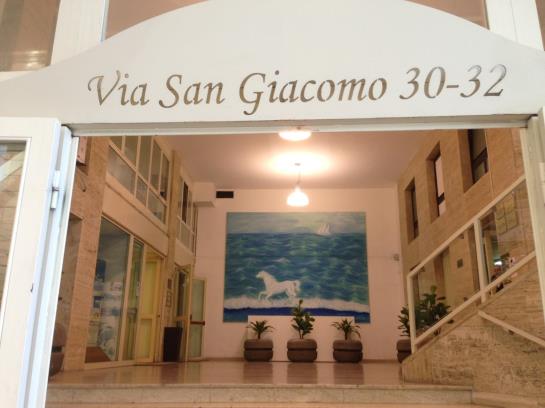 Bed & Breakfast Domus Municipio  | Napoli | Napoli | Italia 2