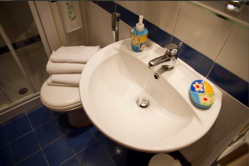 Bed and Breakfast Bed&Breakfast San Peter Rome  | Roma | Roma | Italia 11