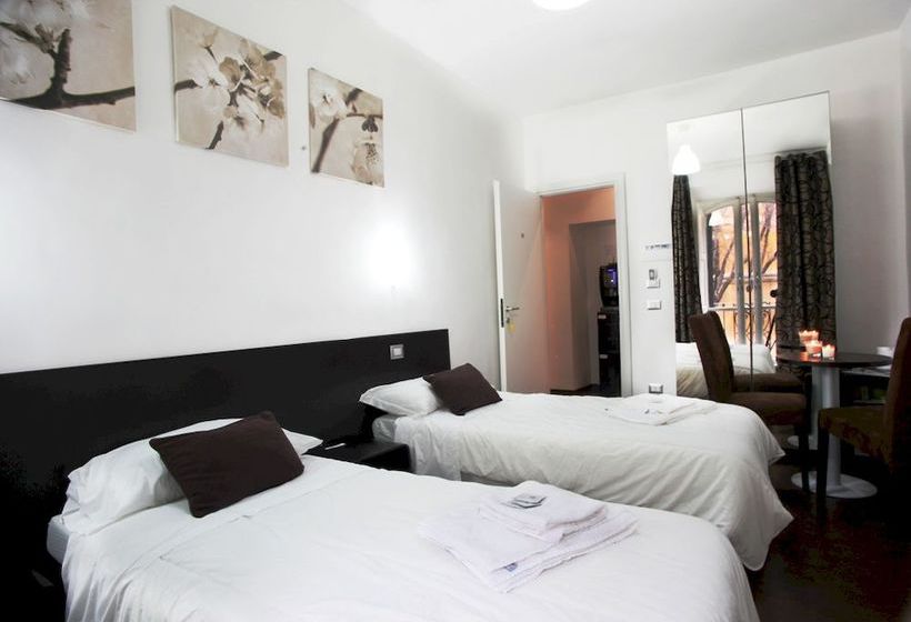 Bed and Breakfast Bed&Breakfast Roma Cheap & Chic  | Roma | Roma | Italia 12