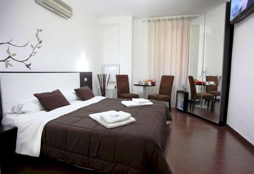 Bed and Breakfast Bed&Breakfast Roma Cheap & Chic  | Roma | Roma | Italia 7