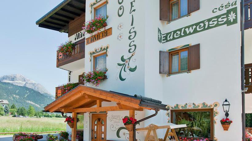 Hotel Cèsa Edelweiss  | Campitello di Fassa | Trento | Italia 14