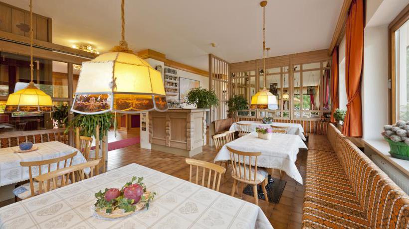 Hotel Cèsa Edelweiss  | Campitello di Fassa | Trento | Italia 2