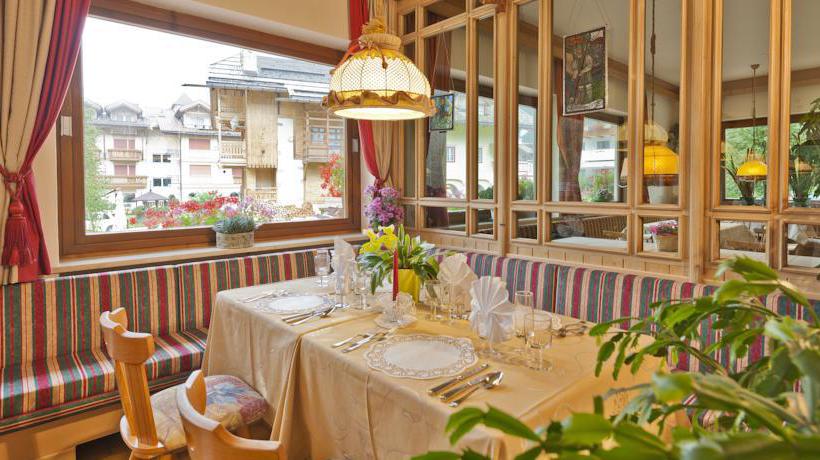 Hotel Cèsa Edelweiss  | Campitello di Fassa | Trento | Italia 4