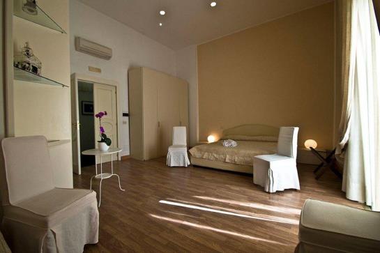 Bed and Breakfast Bed&Breakfast Palazzo Ruffo di Bagnara  | Napoli | Napoli | Italia 12