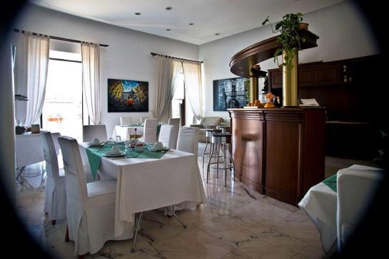 Bed and Breakfast Bed&Breakfast Palazzo Ruffo di Bagnara  | Napoli | Napoli | Italia 16