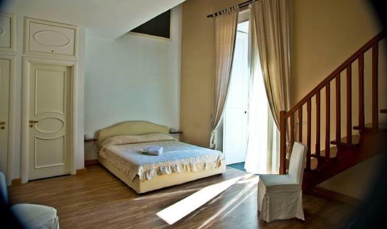 Bed and Breakfast Bed&Breakfast Palazzo Ruffo di Bagnara  | Napoli | Napoli | Italia 8