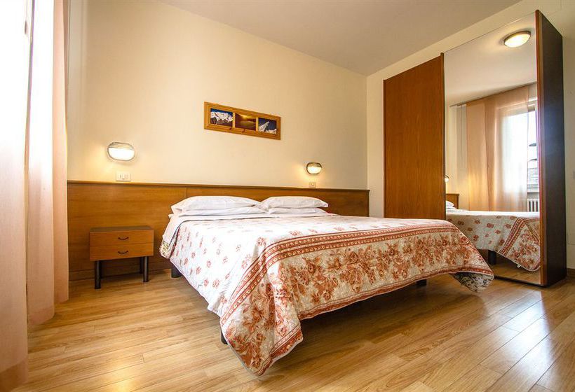 Hotel Piccolo  Tanamalia  | Bologna | Bologna | Italia 16