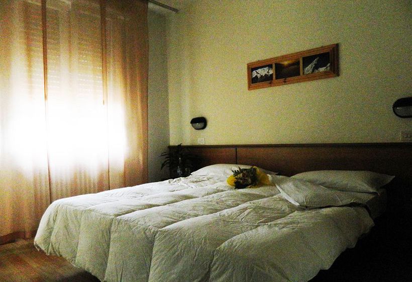 Hotel Piccolo  Tanamalia  | Bologna | Bologna | Italia 8