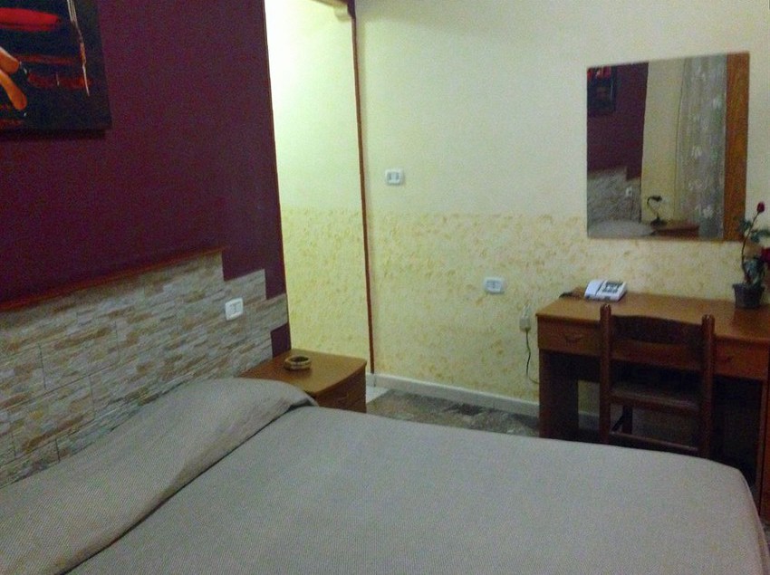 Hotel Poker  | Napoli | Napoli | Italia 12