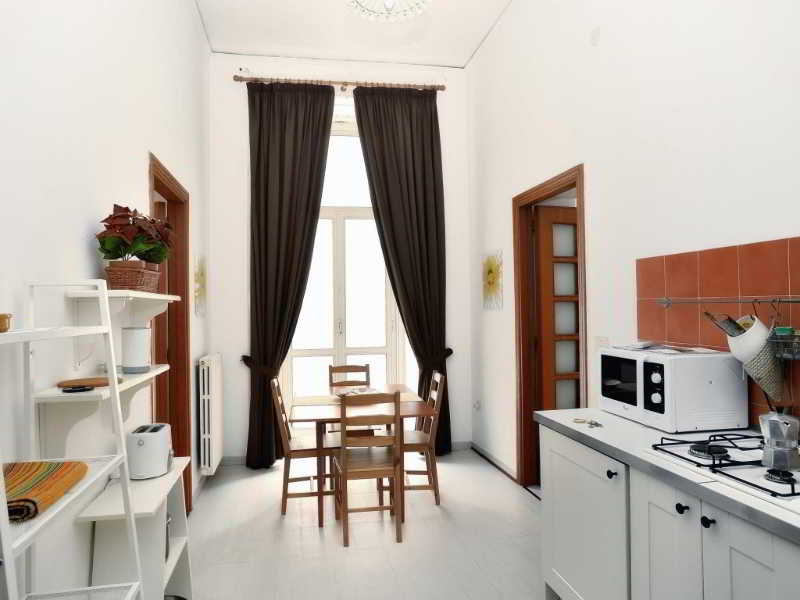 Pensione Camera Con Vista  | Napoli | Napoli | Italia 4