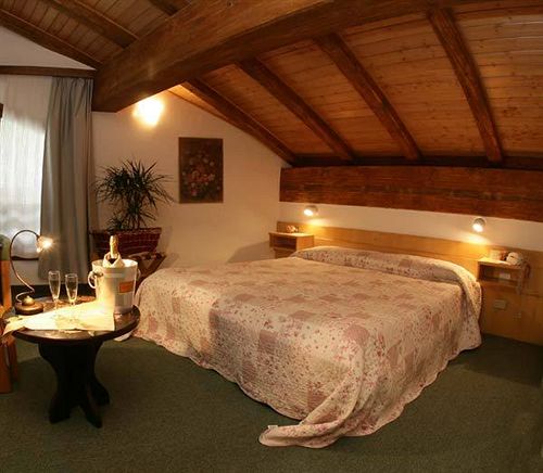 Hotel Crimea  | Como | Como | Italia 13