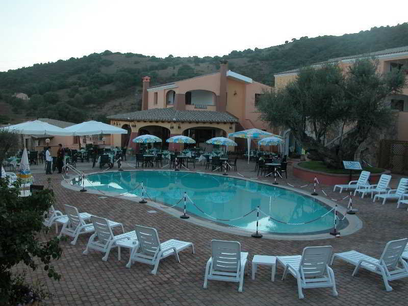 Hotel Residence Li Troni Arzachena