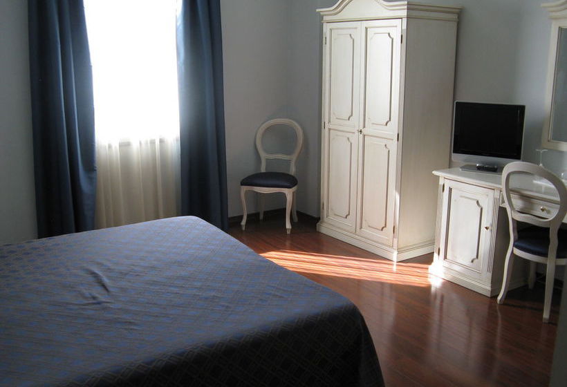 Hotel International  | Iseo | Brescia | Italy 11