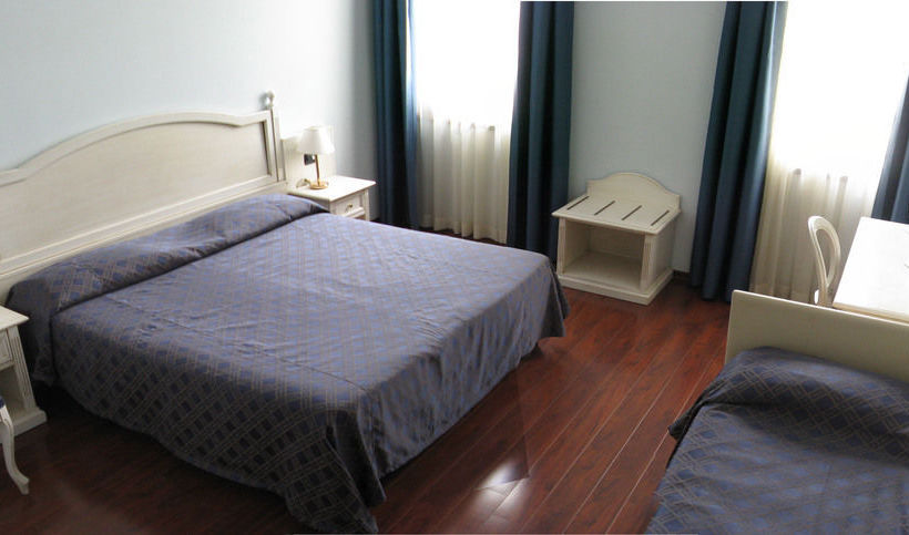 Hotel International  | Iseo | Brescia | Italy 18