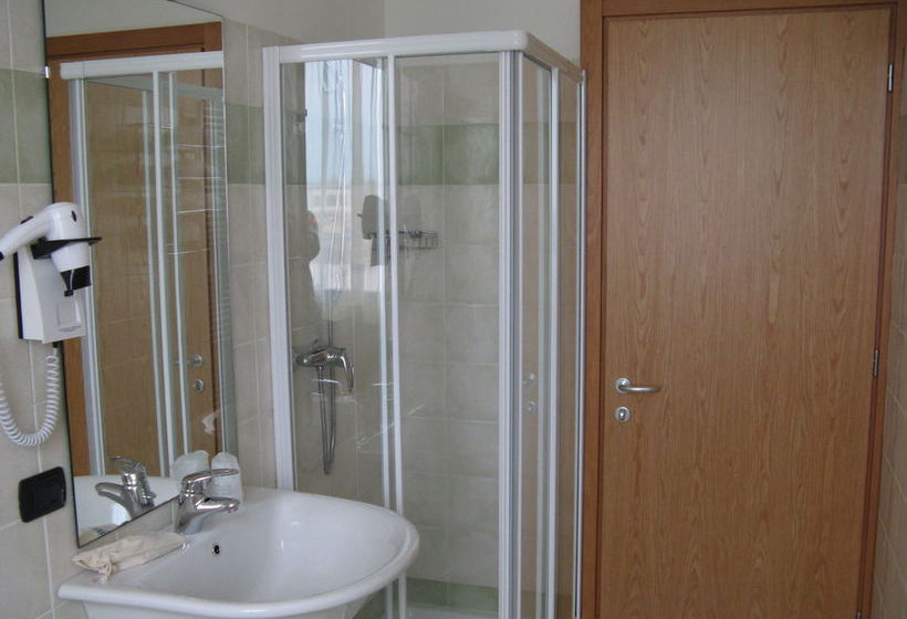 Hotel International  | Iseo | Brescia | Italy 8