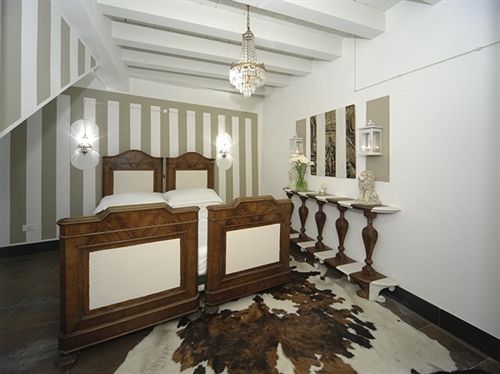 Bed and Breakfast The Place Cagliari  | Cagliari | Sardegna | Italia 10