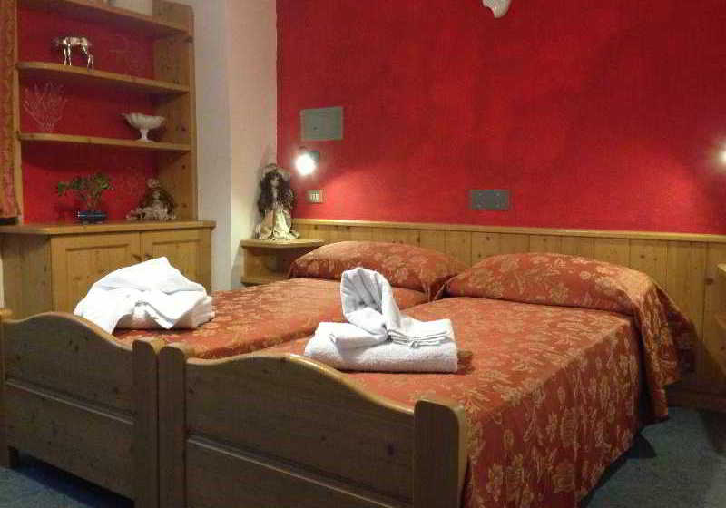 Hotel Rododentro  | Campitello di Fassa | Trento | Italy 3