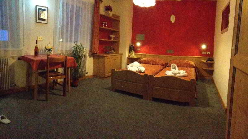 Hotel Rododentro  | Campitello di Fassa | Trento | Italy 4