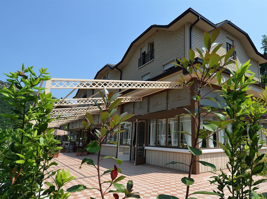 Hotel Edonè  | Roe Volciano | Brescia | Italia 3