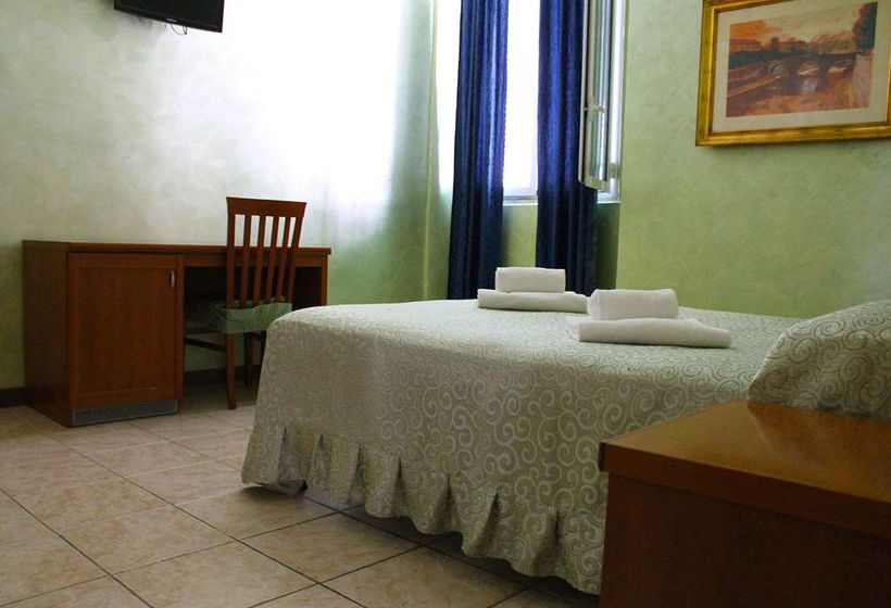 Hotel Tokyo  | Trevignano Romano | Roma | Italia 1