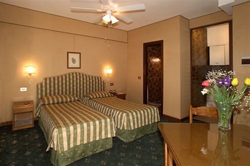 Hotel Residence Ponte Bianco Trevignano Romano