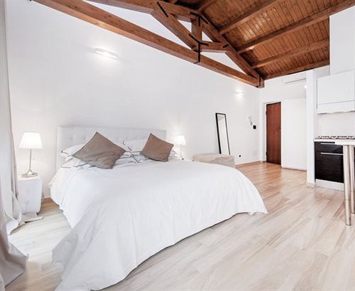 Hotel Dalmati House  | Trevignano Romano | Roma | Italia 1