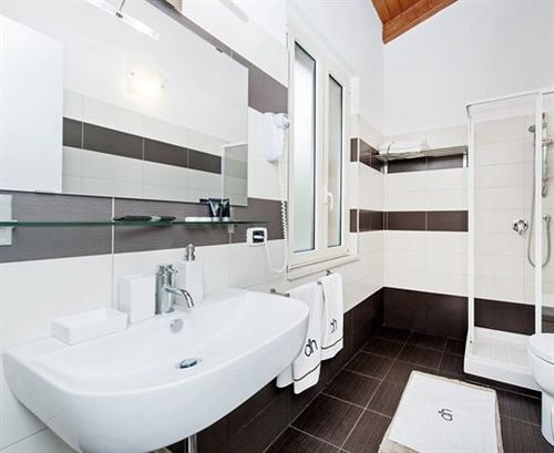 Hotel Dalmati House  | Trevignano Romano | Roma | Italia 3