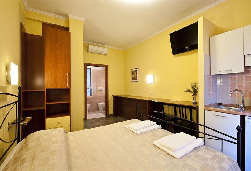 La Porta  | Trevignano Romano | Roma | Italia 12