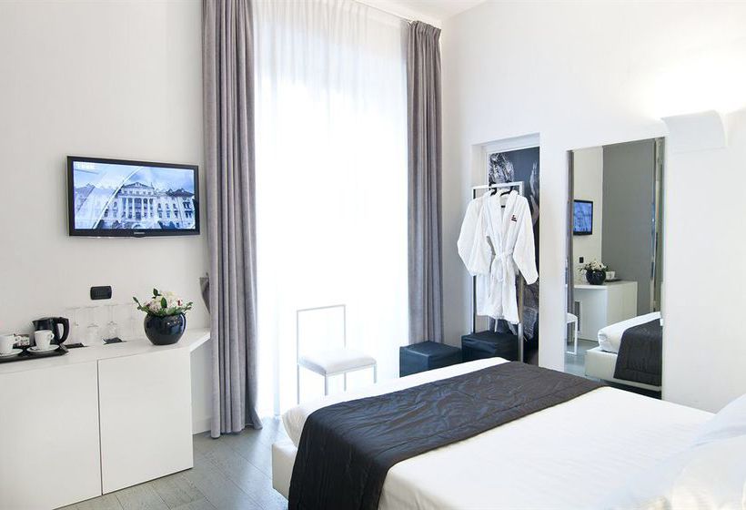Locanda Piazza di Spagna Suites  | Trevignano Romano | Roma | Italia 16