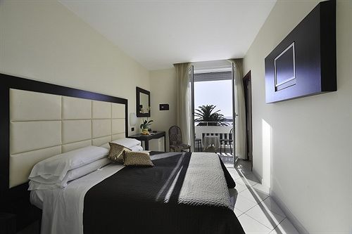 Hotel Marinella  | Sanremo | Imperia | Italia 17