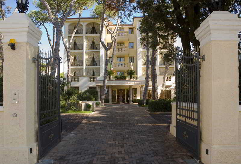 Grand Hotel Imperiale  | Forte dei Marmi | Lucca | Italia 10
