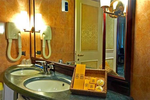 Hotel Dream  | Como | Como | Italia 9