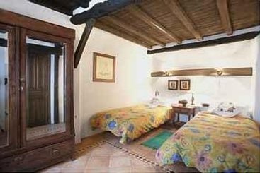 El Callejon De La Gila  | Casas del Castañar | Cáceres | España 4