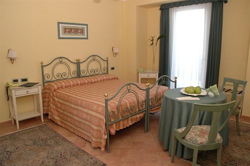 Villa di Carlo Spa&resort  | Monte Grimano Terme | Pesaro e Urbino | Italia 19