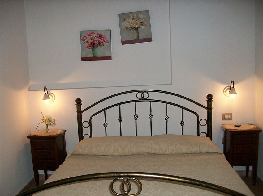 Su Leunaxiu  | Cagliari | Sardegna | Italia 10