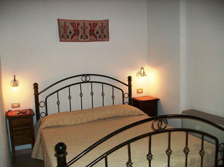 Su Leunaxiu  | Cagliari | Sardegna | Italia 8