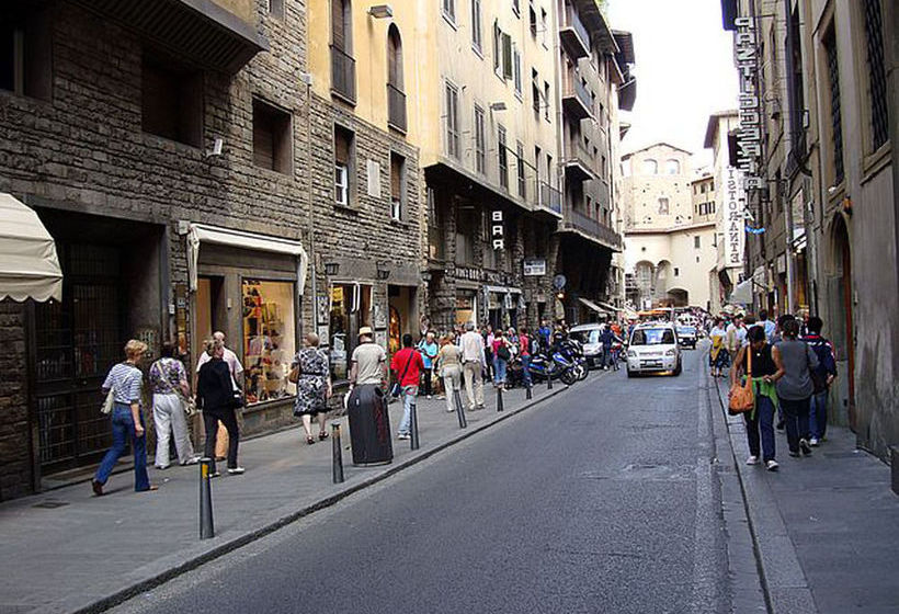 Florence Old Bridge B&b  | Firenze | Florence | Italia 16
